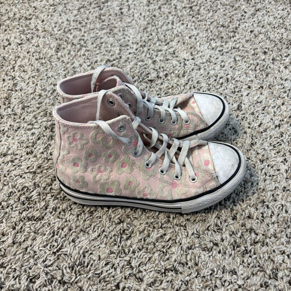 Converse Chuck Taylor All Star Floral High Top Sneakers Youth 3 Chenille Pink